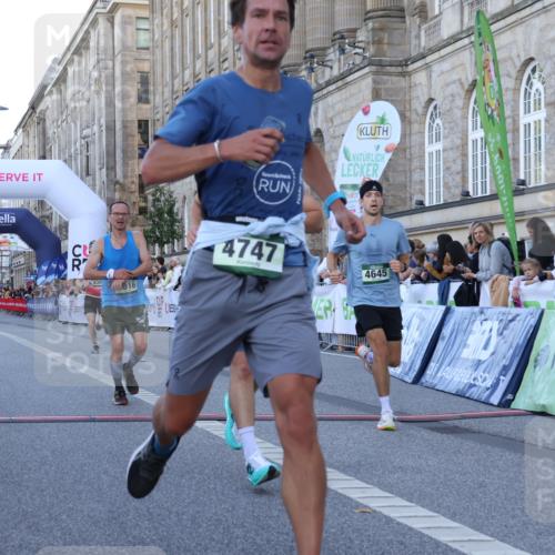 07.09.2025 - BARMER Alsterlauf Strokosch-Dieckow http://msf.ph/oto/8719680 07.09.2025 09:40:22 Ziel 4645, 4747, 4916, 5931, 6309, 6315, 8437 meine-sportfotos.de