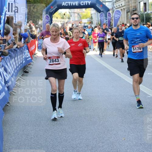 07.09.2025 - BARMER Alsterlauf Strokosch-Dieckow http://msf.ph/oto/8719701 07.09.2025 10:01:52 Ziel 2036, 2217, 2274, 2346, 2347, 2522, 2589, 2667, 2675, 2693, 2726, 2766, 2811, 2885, 2902, 2952, 3082, 3226, 3235, 3375, 3431, 3498, 3524, 3747, 3762, 3826, 3865, 3937, 4027, 4170, 4232, 4266, 4454, 4557, 4823, 4861, 5093, 5181, 5312, 5512, 5540, 5556, 5774, 5857, 5891, 6058, 6091, 6147, 6155, 8010, 8215, 8261, 8294, 8429 meine-sportfotos.de