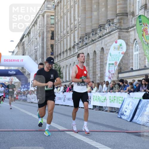 07.09.2025 - BARMER Alsterlauf Strokosch-Dieckow http://msf.ph/oto/8719736 07.09.2025 09:40:45 Ziel 2358, 2680, 2914, 5142, 6040, 8173, 8337 meine-sportfotos.de