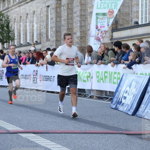 07.09.2025 - BARMER Alsterlauf Strokosch-Dieckow http://msf.ph/oto/8719762 07.09.2025 09:40:56 Ziel 2017, 3296, 3673, 3979, 4005, 5143, 5243, 5525, 5635, 6040 meine-sportfotos.de