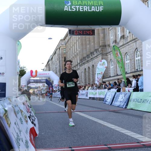 07.09.2025 - BARMER Alsterlauf Strokosch-Dieckow http://msf.ph/oto/8719846 07.09.2025 09:41:44 Ziel 2098, 3517, 4632, 5161, 5716, 5878, 6125, 8499 meine-sportfotos.de
