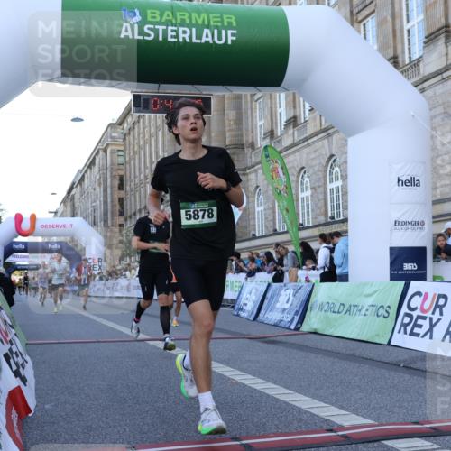 07.09.2025 - BARMER Alsterlauf Strokosch-Dieckow http://msf.ph/oto/8719847 07.09.2025 09:41:44 Ziel 2098, 3517, 4632, 5161, 5716, 5878, 6125, 8499 meine-sportfotos.de