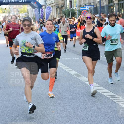 07.09.2025 - BARMER Alsterlauf Strokosch-Dieckow http://msf.ph/oto/8719866 07.09.2025 10:01:29 Ziel 2100, 2405, 2749, 2863, 2917, 3171, 3270, 3360, 3738, 3824, 3910, 4107, 4258, 4361, 4399, 4707, 4708, 4837, 4847, 4999, 5012, 5013, 5056, 5170, 5279, 5508, 5514, 5639, 5655, 5852, 6182, 6192, 6220, 6325, 8047, 8208 meine-sportfotos.de