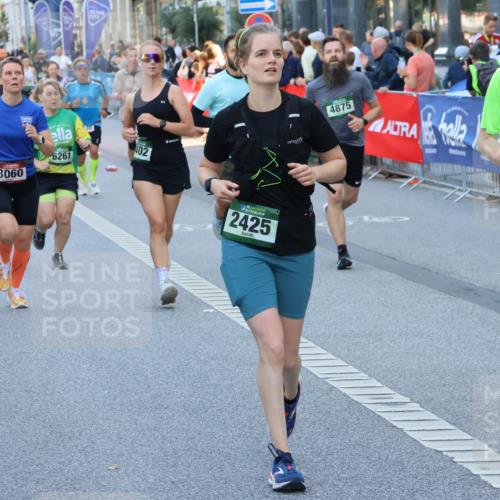 07.09.2025 - BARMER Alsterlauf Strokosch-Dieckow http://msf.ph/oto/8719869 07.09.2025 10:01:28 Ziel 2100, 2405, 2624, 2749, 2843, 2863, 2917, 3171, 3270, 3360, 3738, 3824, 3910, 4107, 4258, 4361, 4707, 4837, 4847, 4999, 5012, 5013, 5056, 5170, 5279, 5508, 5514, 5639, 5655, 5852, 6182, 6192, 6220, 6325, 8047, 8208 meine-sportfotos.de