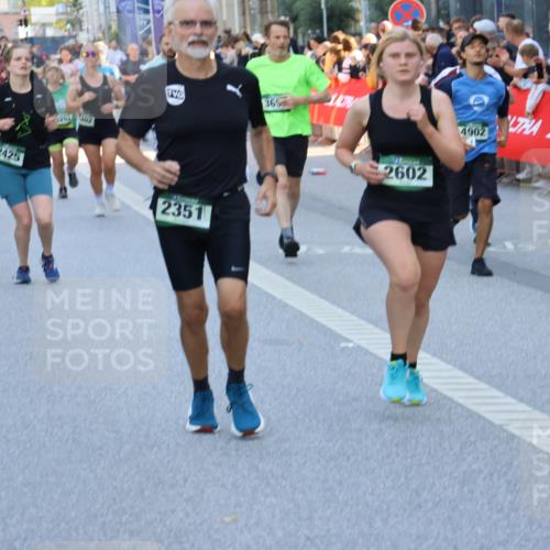 07.09.2025 - BARMER Alsterlauf Strokosch-Dieckow http://msf.ph/oto/8719878 07.09.2025 10:01:24 Ziel 2100, 2405, 2471, 2624, 2749, 2756, 2798, 2843, 2863, 2917, 3171, 3214, 3215, 3360, 3628, 3738, 3824, 3910, 4107, 4258, 4847, 4976, 4999, 5012, 5013, 5064, 5170, 5306, 5508, 5514, 5639, 5655, 6060, 6220, 6325, 8047, 8208, 8295 meine-sportfotos.de