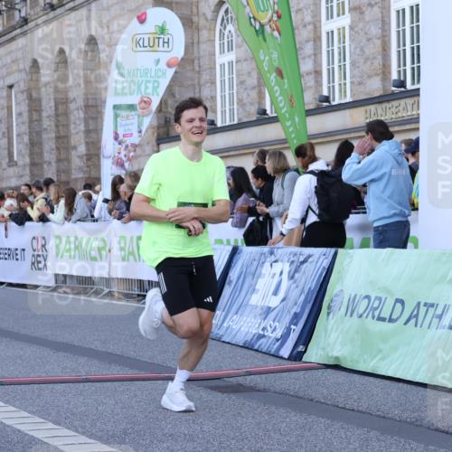 07.09.2025 - BARMER Alsterlauf Strokosch-Dieckow http://msf.ph/oto/8719886 07.09.2025 09:42:02 Ziel 2097, 2250, 3163, 4383, 4665, 4745, 5149, 6139, 6306, 8375 meine-sportfotos.de