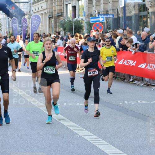 07.09.2025 - BARMER Alsterlauf Strokosch-Dieckow http://msf.ph/oto/8719904 07.09.2025 10:01:22 Ziel 2100, 2405, 2471, 2553, 2624, 2749, 2756, 2798, 2843, 2863, 2917, 3008, 3171, 3214, 3215, 3360, 3628, 3738, 3824, 3910, 4107, 4258, 4976, 4999, 5012, 5013, 5064, 5170, 5220, 5306, 5508, 5514, 5639, 5655, 6060, 6325, 8047, 8208, 8295 meine-sportfotos.de