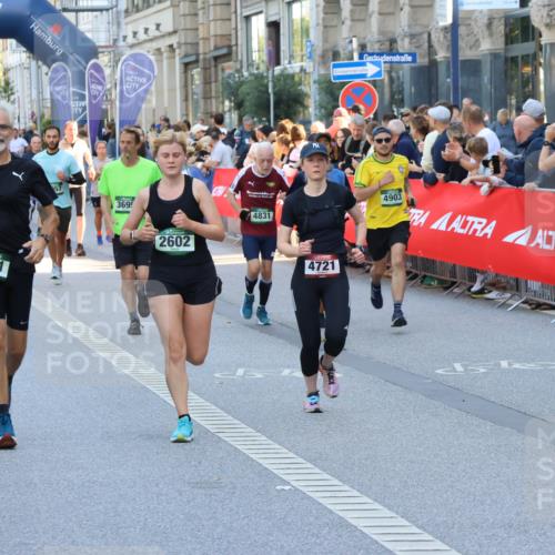 07.09.2025 - BARMER Alsterlauf Strokosch-Dieckow http://msf.ph/oto/8719911 07.09.2025 10:01:22 Ziel 2100, 2405, 2471, 2553, 2624, 2749, 2756, 2798, 2843, 2863, 2917, 3008, 3171, 3214, 3215, 3360, 3628, 3738, 3824, 3910, 4107, 4258, 4976, 4999, 5012, 5013, 5064, 5170, 5220, 5306, 5508, 5514, 5639, 5655, 6060, 6325, 8047, 8208, 8295 meine-sportfotos.de