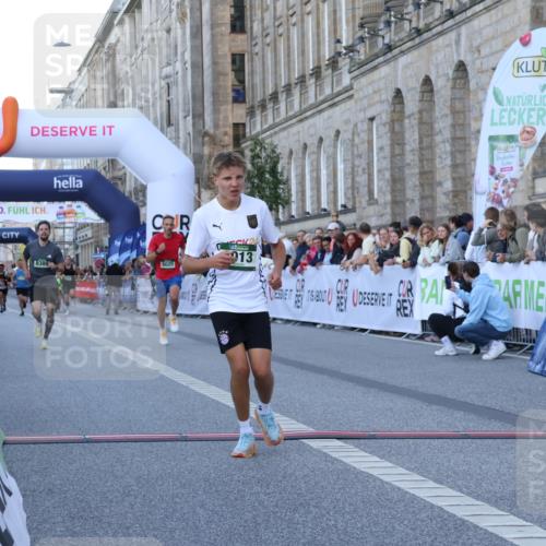 07.09.2025 - BARMER Alsterlauf Strokosch-Dieckow http://msf.ph/oto/8719928 07.09.2025 09:42:27 Ziel 6013, 6066, 8025, 8358, 8389 meine-sportfotos.de