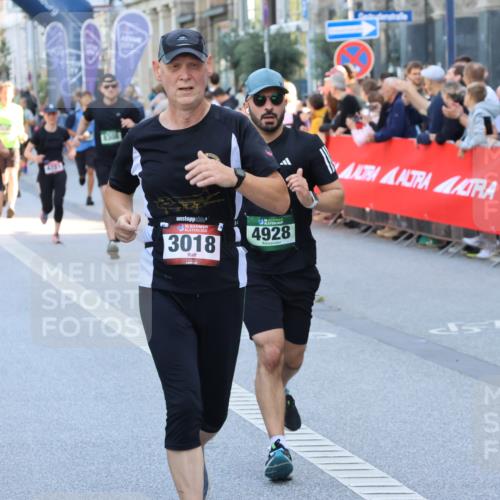 07.09.2025 - BARMER Alsterlauf Strokosch-Dieckow http://msf.ph/oto/8719938 07.09.2025 10:01:16 Ziel 2100, 2471, 2553, 2624, 2756, 2798, 2843, 2863, 2874, 2917, 3008, 3171, 3214, 3215, 3360, 3628, 3684, 3824, 4139, 4258, 4976, 5012, 5013, 5064, 5107, 5170, 5220, 5289, 5306, 5411, 5639, 5655, 5849, 6060, 6076, 6243, 8208, 8295 meine-sportfotos.de
