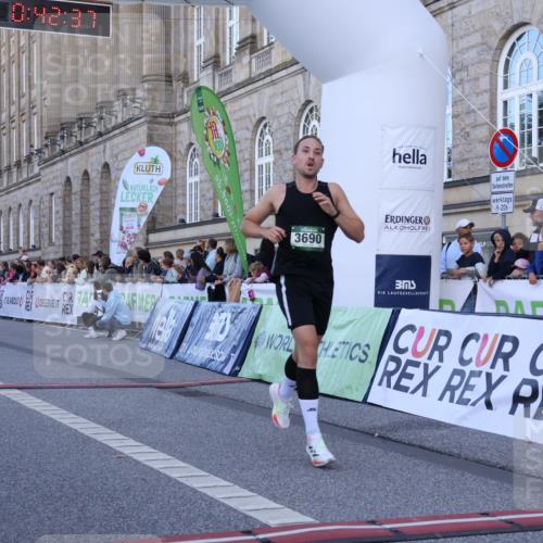 07.09.2025 - BARMER Alsterlauf Strokosch-Dieckow http://msf.ph/oto/8719942 07.09.2025 09:42:35 Ziel 3690, 3924, 5120, 5763, 8025, 8389 meine-sportfotos.de