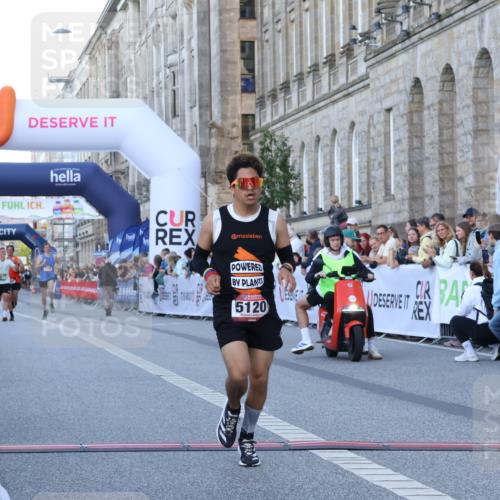 07.09.2025 - BARMER Alsterlauf Strokosch-Dieckow http://msf.ph/oto/8719950 07.09.2025 09:42:39 Ziel 3690, 3924, 5120, 5763 meine-sportfotos.de