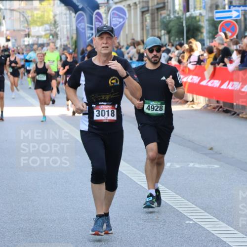 07.09.2025 - BARMER Alsterlauf Strokosch-Dieckow http://msf.ph/oto/8719968 07.09.2025 10:01:16 Ziel 2100, 2471, 2553, 2624, 2756, 2798, 2843, 2863, 2874, 2917, 3008, 3171, 3214, 3215, 3360, 3628, 3684, 3824, 4139, 4258, 4976, 5012, 5013, 5064, 5107, 5170, 5220, 5289, 5306, 5411, 5639, 5655, 5849, 6060, 6076, 6243, 8208, 8295 meine-sportfotos.de
