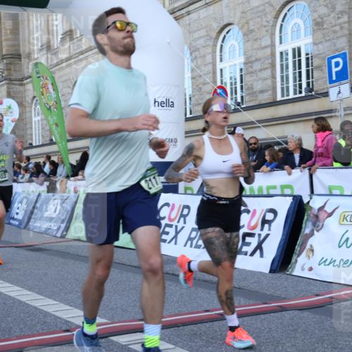 07.09.2025 - BARMER Alsterlauf Strokosch-Dieckow http://msf.ph/oto/8720002 07.09.2025 09:43:09 Ziel 2111, 2231, 4303, 4594, 5213, 5356, 5449, 5662, 6253, 6297, 8265, 8408 meine-sportfotos.de