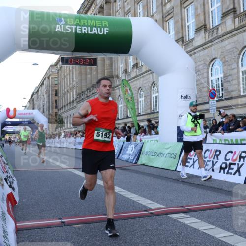 07.09.2025 - BARMER Alsterlauf Strokosch-Dieckow http://msf.ph/oto/8720029 07.09.2025 09:43:26 Ziel 2176, 4146, 4963, 5192, 8270 meine-sportfotos.de