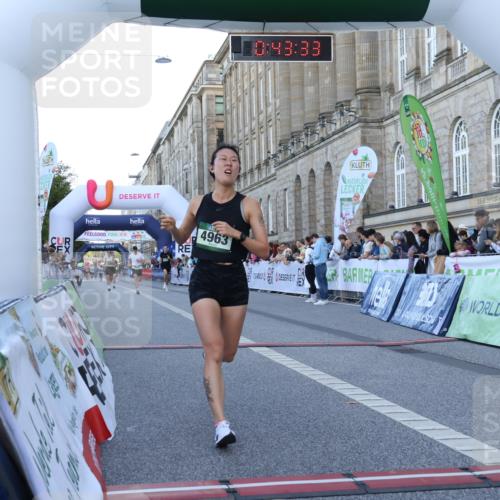 07.09.2025 - BARMER Alsterlauf Strokosch-Dieckow http://msf.ph/oto/8720042 07.09.2025 09:43:31 Ziel 2059, 2176, 3890, 4146, 4963, 8270, 8336 meine-sportfotos.de