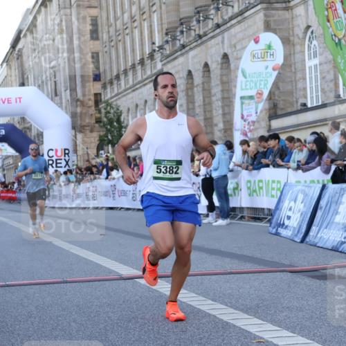 07.09.2025 - BARMER Alsterlauf Strokosch-Dieckow http://msf.ph/oto/8720062 07.09.2025 09:43:43 Ziel 2059, 3814, 4050, 5382, 5389, 5714 meine-sportfotos.de