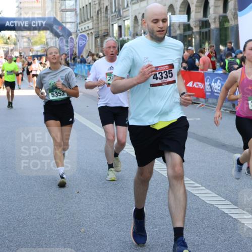 07.09.2025 - BARMER Alsterlauf Strokosch-Dieckow http://msf.ph/oto/8720066 07.09.2025 10:00:57 Ziel 1007, 2351, 2425, 2463, 2602, 2874, 2931, 3060, 3300, 3684, 3695, 4190, 4705, 4721, 4831, 4875, 4902, 4903, 4938, 5000, 5411, 6097, 6261, 8057, 8308, 8402 meine-sportfotos.de