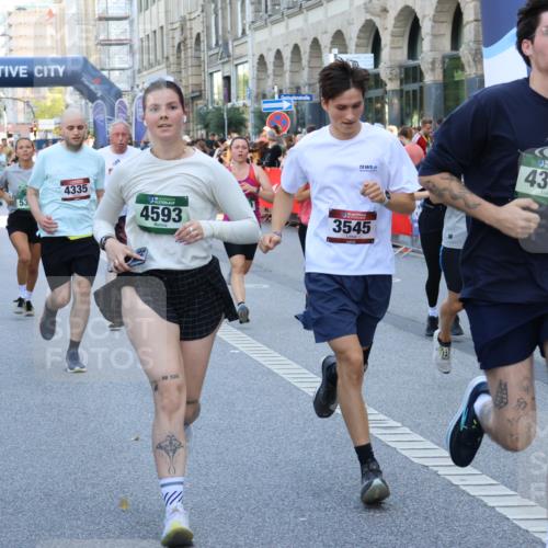 07.09.2025 - BARMER Alsterlauf Strokosch-Dieckow http://msf.ph/oto/8720099 07.09.2025 10:00:55 Ziel 1007, 2351, 2425, 2463, 2602, 2931, 3018, 3060, 3300, 3695, 3834, 4190, 4317, 4705, 4721, 4831, 4875, 4902, 4903, 4928, 4938, 5000, 6097, 6261, 8057, 8283, 8308, 8402 meine-sportfotos.de