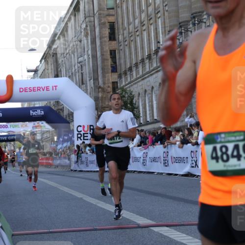 07.09.2025 - BARMER Alsterlauf Strokosch-Dieckow http://msf.ph/oto/8720191 07.09.2025 09:44:32 Ziel 2411, 3458, 3596, 3638, 4472, 4896, 5227, 5751, 6193, 8154 meine-sportfotos.de