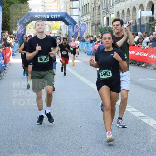 07.09.2025 - BARMER Alsterlauf Strokosch-Dieckow http://msf.ph/oto/8720192 07.09.2025 10:00:41 Ziel 2074, 2517, 3018, 3033, 3119, 3300, 3558, 3834, 4147, 4317, 4529, 4660, 4928, 5122, 5204, 5337, 5353, 5517, 5918, 6136, 6211, 8090, 8155, 8156, 8283 meine-sportfotos.de