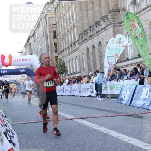 07.09.2025 - BARMER Alsterlauf Strokosch-Dieckow http://msf.ph/oto/8720200 07.09.2025 09:44:35 Ziel 2411, 3458, 3638, 4472, 4896, 5751, 6120, 6193, 8154 meine-sportfotos.de