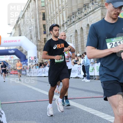 07.09.2025 - BARMER Alsterlauf Strokosch-Dieckow http://msf.ph/oto/8720212 07.09.2025 09:44:39 Ziel 2411, 2785, 3458, 3638, 4896, 5983, 6120, 6193, 8154 meine-sportfotos.de