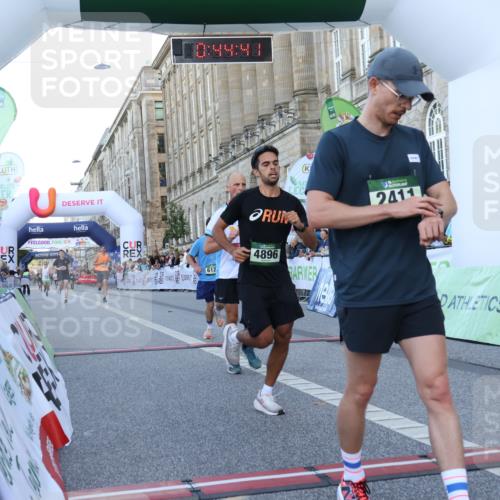 07.09.2025 - BARMER Alsterlauf Strokosch-Dieckow http://msf.ph/oto/8720214 07.09.2025 09:44:39 Ziel 2411, 2785, 3458, 3638, 4896, 5983, 6120, 6193, 8154 meine-sportfotos.de