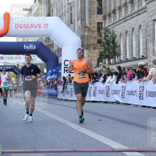 07.09.2025 - BARMER Alsterlauf Strokosch-Dieckow http://msf.ph/oto/8720218 07.09.2025 09:44:41 Ziel 2212, 2411, 2785, 3458, 3638, 4896, 5983, 6120 meine-sportfotos.de