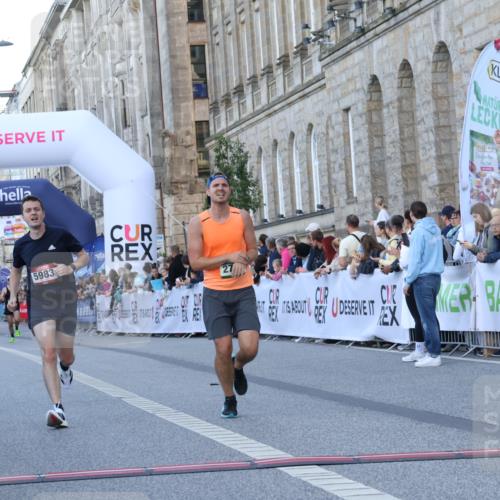 07.09.2025 - BARMER Alsterlauf Strokosch-Dieckow http://msf.ph/oto/8720219 07.09.2025 09:44:42 Ziel 2212, 2785, 3458, 3638, 4896, 5983, 6120 meine-sportfotos.de