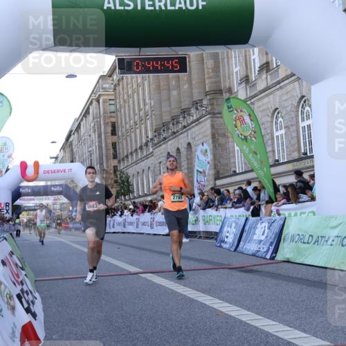 07.09.2025 - BARMER Alsterlauf Strokosch-Dieckow http://msf.ph/oto/8720223 07.09.2025 09:44:43 Ziel 2212, 2742, 2785, 3458, 3638, 4896, 5983, 6120 meine-sportfotos.de