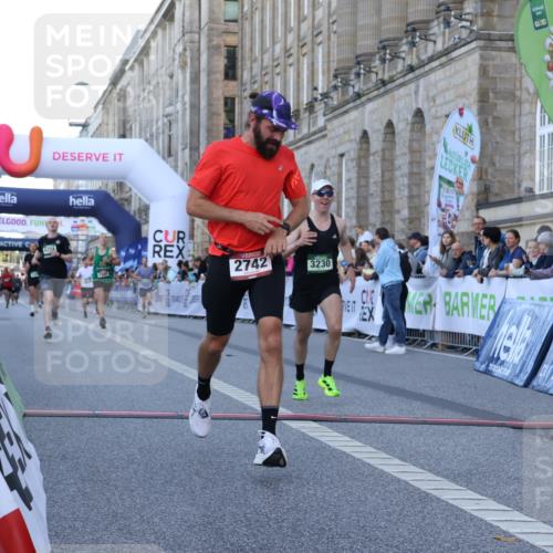 07.09.2025 - BARMER Alsterlauf Strokosch-Dieckow http://msf.ph/oto/8720234 07.09.2025 09:44:50 Ziel 2212, 2340, 2561, 2742, 3230, 5500, 6204 meine-sportfotos.de