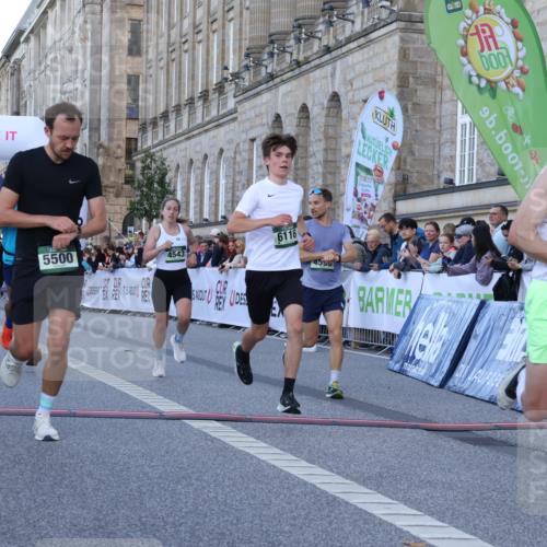 07.09.2025 - BARMER Alsterlauf Strokosch-Dieckow http://msf.ph/oto/8720250 07.09.2025 09:44:57 Ziel 2340, 2389, 2561, 4543, 4599, 5126, 5500, 5913, 6006, 6116, 6204 meine-sportfotos.de