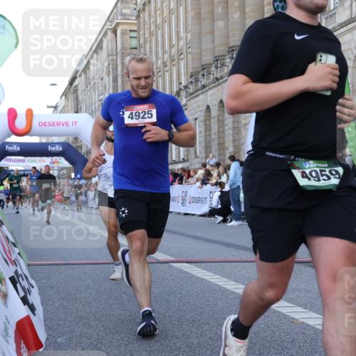 07.09.2025 - BARMER Alsterlauf Strokosch-Dieckow http://msf.ph/oto/8720291 07.09.2025 09:45:14 Ziel 1017, 2361, 4925, 4959, 5246, 5388, 5488, 5904, 6320, 8225, 8458 meine-sportfotos.de