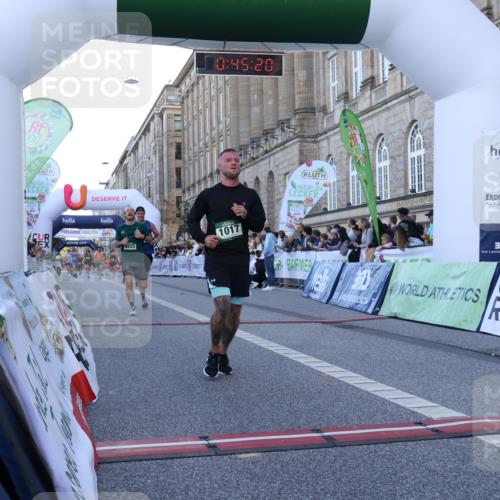 07.09.2025 - BARMER Alsterlauf Strokosch-Dieckow http://msf.ph/oto/8720298 07.09.2025 09:45:19 Ziel 1017, 2034, 2361, 4482, 4925, 4951, 5202, 5496, 5904, 6113, 8225, 8274, 8355, 8440, 8458 meine-sportfotos.de