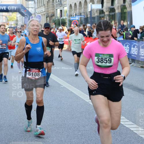 07.09.2025 - BARMER Alsterlauf Strokosch-Dieckow http://msf.ph/oto/8720300 07.09.2025 10:00:31 Ziel 2044, 2074, 2517, 2579, 2645, 3033, 3119, 3410, 3545, 3558, 3590, 3803, 3956, 4147, 4335, 4365, 4544, 4593, 5122, 5337, 5352, 5353, 5517, 6211, 8155, 8156 meine-sportfotos.de