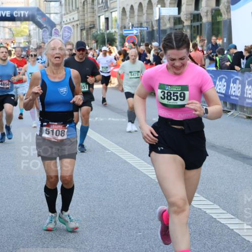 07.09.2025 - BARMER Alsterlauf Strokosch-Dieckow http://msf.ph/oto/8720303 07.09.2025 10:00:31 Ziel 2044, 2074, 2517, 2579, 2645, 3033, 3119, 3410, 3545, 3558, 3590, 3803, 3956, 4147, 4335, 4365, 4544, 4593, 5122, 5337, 5352, 5353, 5517, 6211, 8155, 8156 meine-sportfotos.de