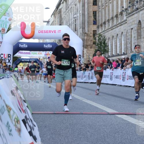 07.09.2025 - BARMER Alsterlauf Strokosch-Dieckow http://msf.ph/oto/8720336 07.09.2025 09:45:33 Ziel 2072, 3602, 3877, 4030, 4076, 4569, 4575, 4825, 4885, 5323, 5773, 8015, 8163 meine-sportfotos.de