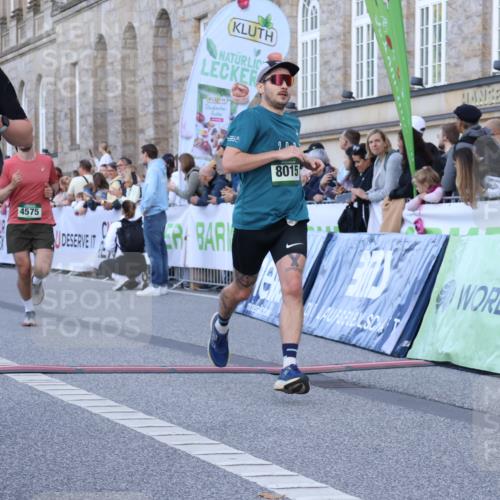 07.09.2025 - BARMER Alsterlauf Strokosch-Dieckow http://msf.ph/oto/8720339 07.09.2025 09:45:34 Ziel 2072, 2869, 3877, 4030, 4076, 4569, 4575, 4825, 4885, 4974, 5323, 5773, 6163, 8015, 8163 meine-sportfotos.de