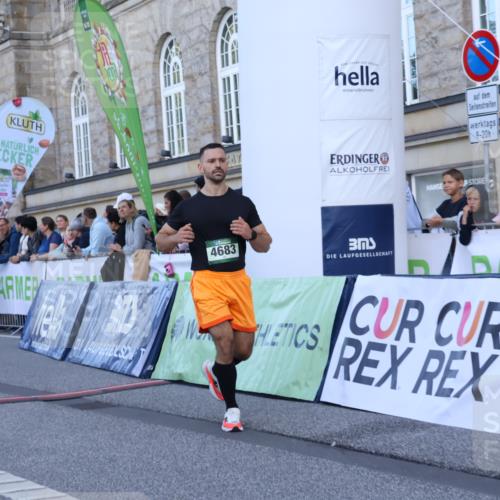 07.09.2025 - BARMER Alsterlauf Strokosch-Dieckow http://msf.ph/oto/8720378 07.09.2025 09:46:01 Ziel 2349, 4683, 5344, 5764 meine-sportfotos.de