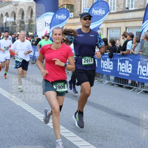 07.09.2025 - BARMER Alsterlauf Strokosch-Dieckow http://msf.ph/oto/8720383 07.09.2025 10:00:21 Ziel 2044, 2124, 2579, 2645, 3328, 3410, 3545, 3590, 3803, 3956, 4072, 4335, 4365, 4544, 4593, 4636, 5047, 5250, 5352, 5357, 5477, 6152 meine-sportfotos.de