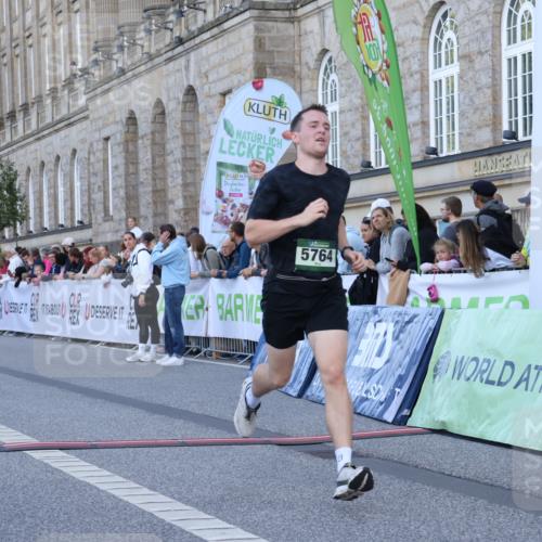 07.09.2025 - BARMER Alsterlauf Strokosch-Dieckow http://msf.ph/oto/8720384 07.09.2025 09:46:06 Ziel 2349, 4683, 5764 meine-sportfotos.de