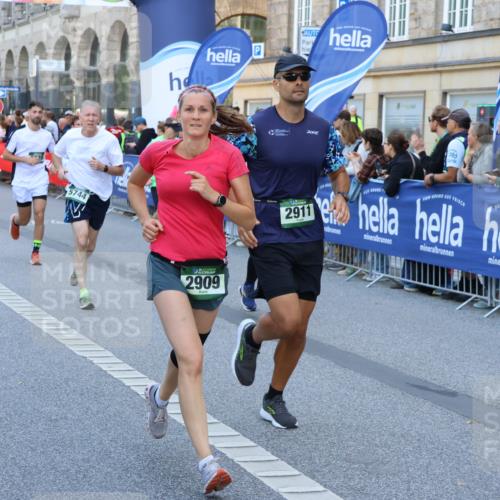 07.09.2025 - BARMER Alsterlauf Strokosch-Dieckow http://msf.ph/oto/8720386 07.09.2025 10:00:21 Ziel 2044, 2124, 2579, 2645, 3328, 3410, 3545, 3590, 3803, 3956, 4072, 4335, 4365, 4544, 4593, 4636, 5047, 5250, 5352, 5357, 5477, 6152 meine-sportfotos.de