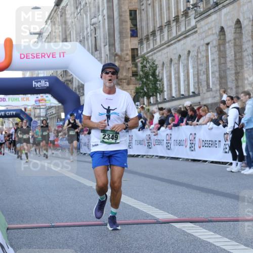 07.09.2025 - BARMER Alsterlauf Strokosch-Dieckow http://msf.ph/oto/8720387 07.09.2025 09:46:08 Ziel 2329, 2349, 5764, 8256 meine-sportfotos.de