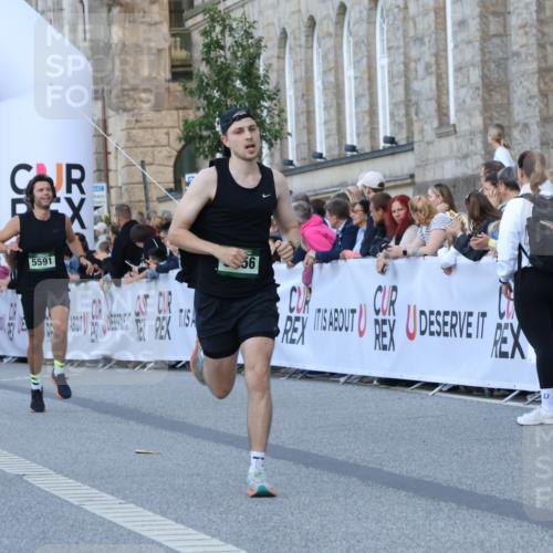 07.09.2025 - BARMER Alsterlauf Strokosch-Dieckow http://msf.ph/oto/8720394 07.09.2025 09:46:12 Ziel 2329, 2349, 3874, 5329, 5355, 5591, 8256 meine-sportfotos.de