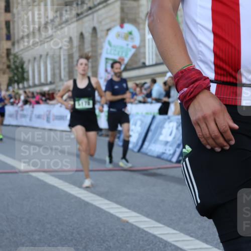 07.09.2025 - BARMER Alsterlauf Strokosch-Dieckow http://msf.ph/oto/8720414 07.09.2025 09:46:20 Ziel 2201, 2329, 2601, 2627, 2935, 3160, 3874, 3935, 4890, 5178, 5184, 5294, 5329, 5355, 5591, 5734, 5798, 6067, 6229, 8236 meine-sportfotos.de