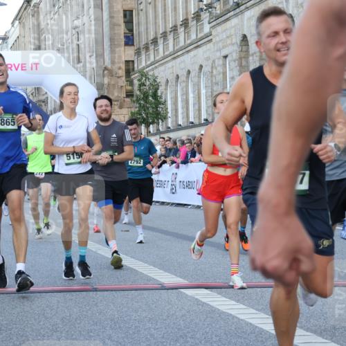 07.09.2025 - BARMER Alsterlauf Strokosch-Dieckow http://msf.ph/oto/8720458 07.09.2025 09:46:38 Ziel 2178, 2357, 2404, 2546, 2721, 2792, 3146, 3788, 4134, 4274, 4281, 4358, 4484, 4865, 5141, 5150, 5387, 5451, 5584, 5724, 5729, 6072, 6166, 8191, 8411 meine-sportfotos.de