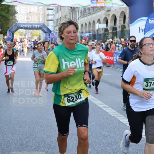 07.09.2025 - BARMER Alsterlauf Strokosch-Dieckow http://msf.ph/oto/8720506 07.09.2025 10:00:05 Ziel 2350, 2513, 3260, 3328, 3698, 3768, 3857, 3859, 3860, 4351, 4485, 4500, 4505, 4709, 4751, 4781, 4856, 4867, 4917, 4993, 5108, 5250, 5314, 5357, 5359, 5471, 5726, 5767, 5851, 5957, 6084 meine-sportfotos.de