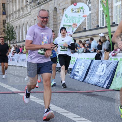 07.09.2025 - BARMER Alsterlauf Strokosch-Dieckow http://msf.ph/oto/8720510 07.09.2025 09:46:54 Ziel 2381, 2676, 2953, 3276, 3916, 4131, 4354, 4389, 4480, 4527, 4651, 4732, 4927, 4985, 5123, 6011, 6073, 8316, 8431 meine-sportfotos.de