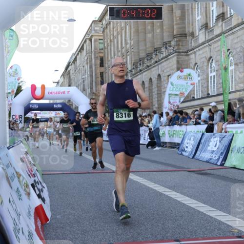07.09.2025 - BARMER Alsterlauf Strokosch-Dieckow http://msf.ph/oto/8720530 07.09.2025 09:47:01 Ziel 2487, 2953, 3412, 3916, 3942, 4389, 4527, 4651, 4732, 4866, 4985, 5340, 5768, 6030, 6237, 8316, 8431 meine-sportfotos.de